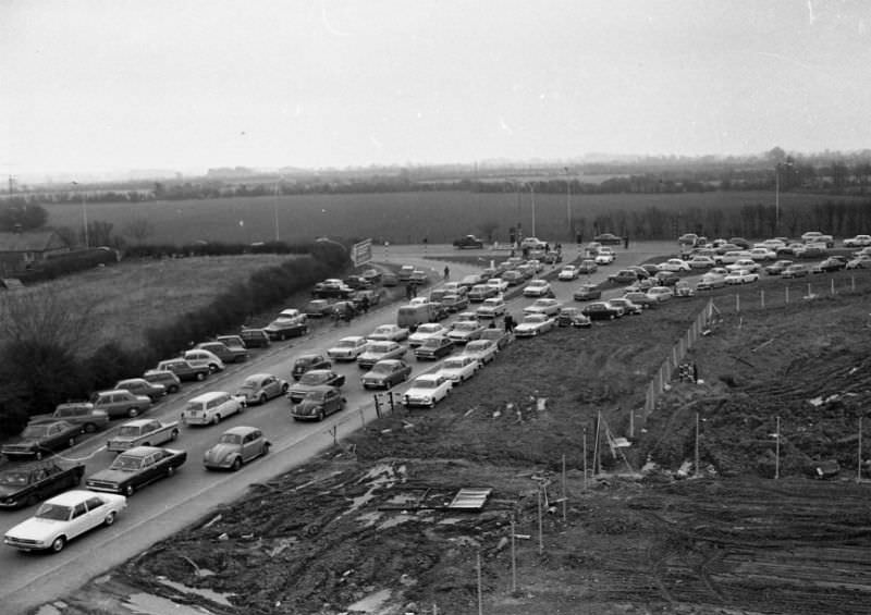 #5 A view of a traffic jam in Dublin, March 1971.