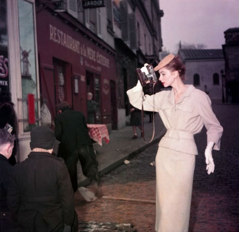 #12 Suzy Parker, 1954