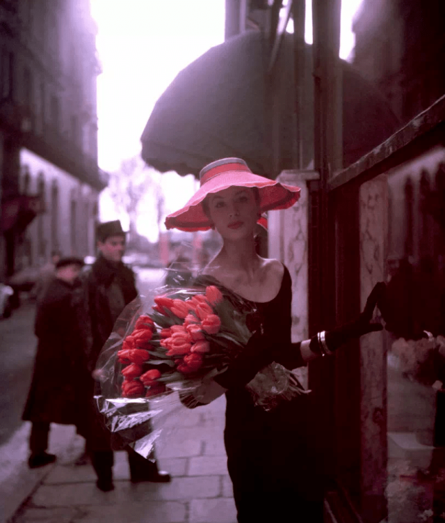 #7 Suzy Parker with tulips, 1953
