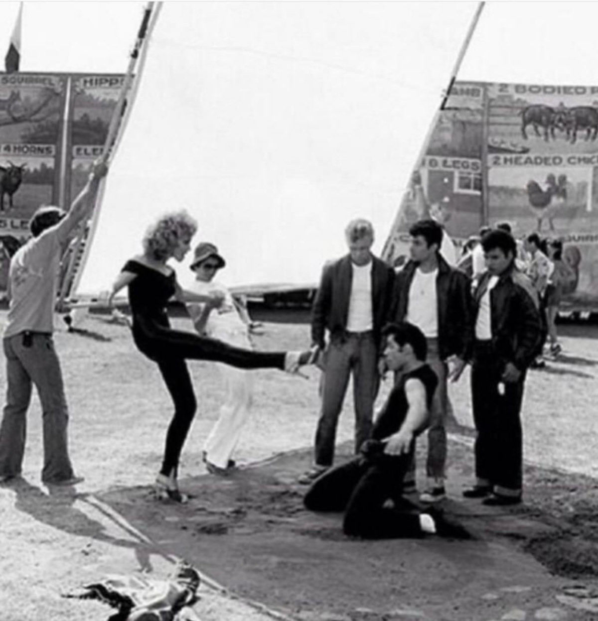 Stunning Behind-the-Scenes from the filming of &;Grease (1978)&; Movies