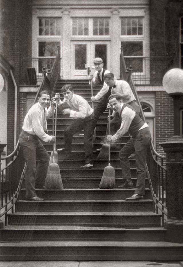 #6  Spectacular Group Photos from the Early 20th Century #6 Photography