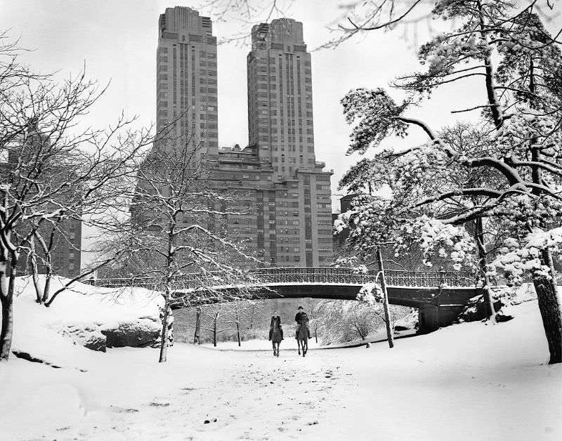 #41 Riding horses, 1942.