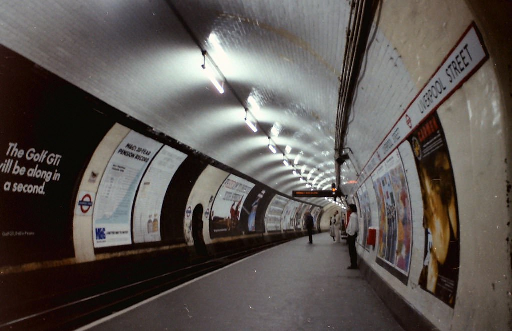 #99 Liverpool St Central line Westbound.20 August 1988
