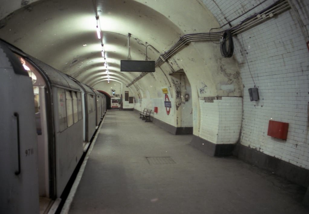 #3 Liverpool St, Central line, eastbound
