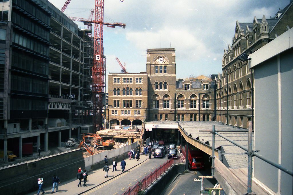 #43 Liverpool St Station 30 June 1987