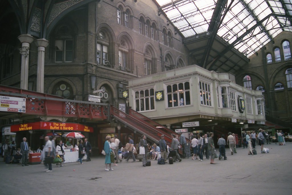 #45 Liverpool Street Station, 1987