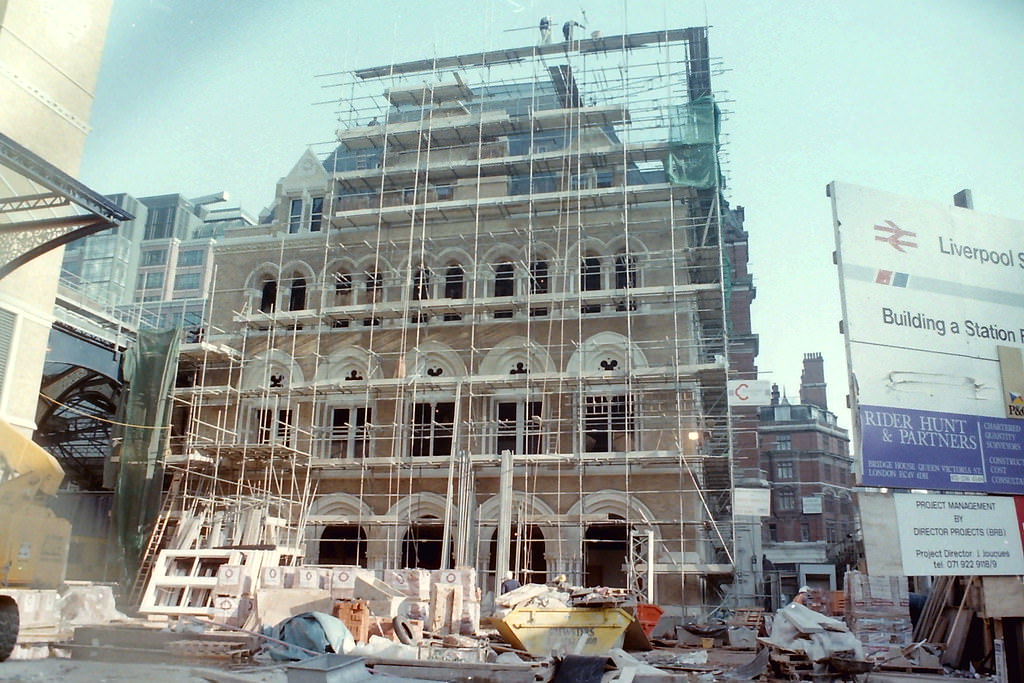 #87 Liverpool Street rebuilding nearly complete, 19 Feb, 1991
