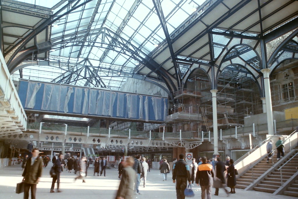 #89 Liverpool Street rebuilding nearly complete, 19 Feb, 1991