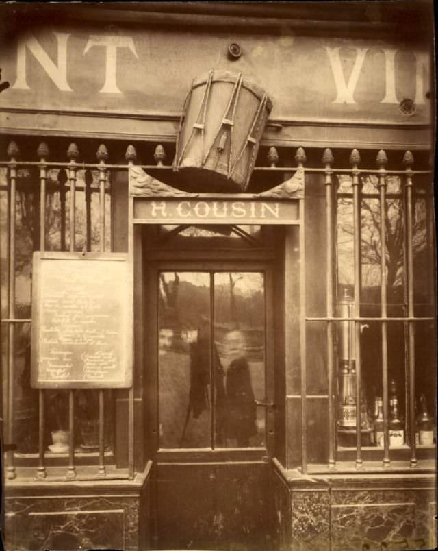 #38 Au Tambour, 63 quai de la Tournelle, 1908.