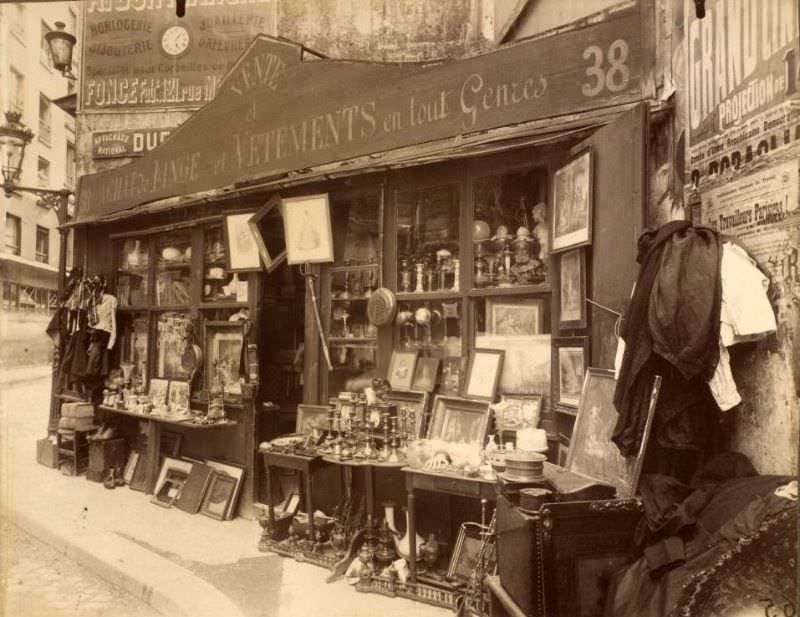 #51 Brocanteur 38 rue Descartes, 1909.