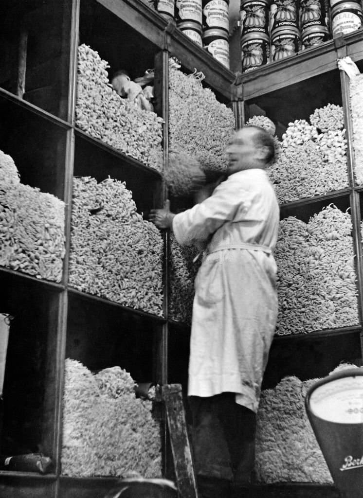 #39 A spaghetti shop, the shelves filled with spaghetti, 1950s