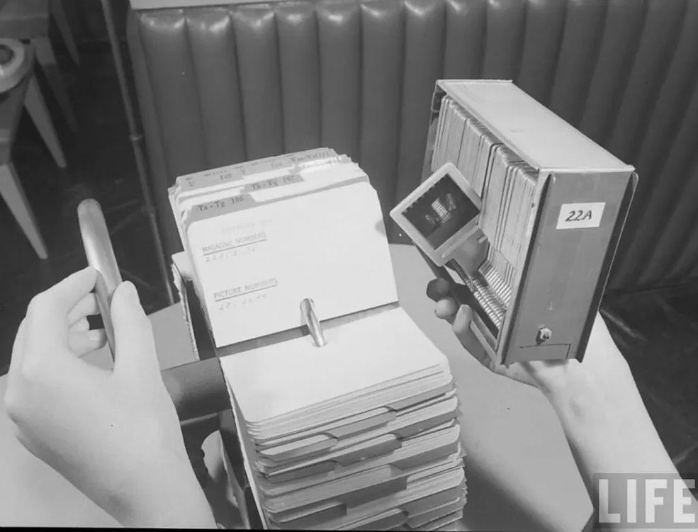 Pre-Internet Online Shopping Store: Customers Ordered Products from the Screens and the Company Shipped