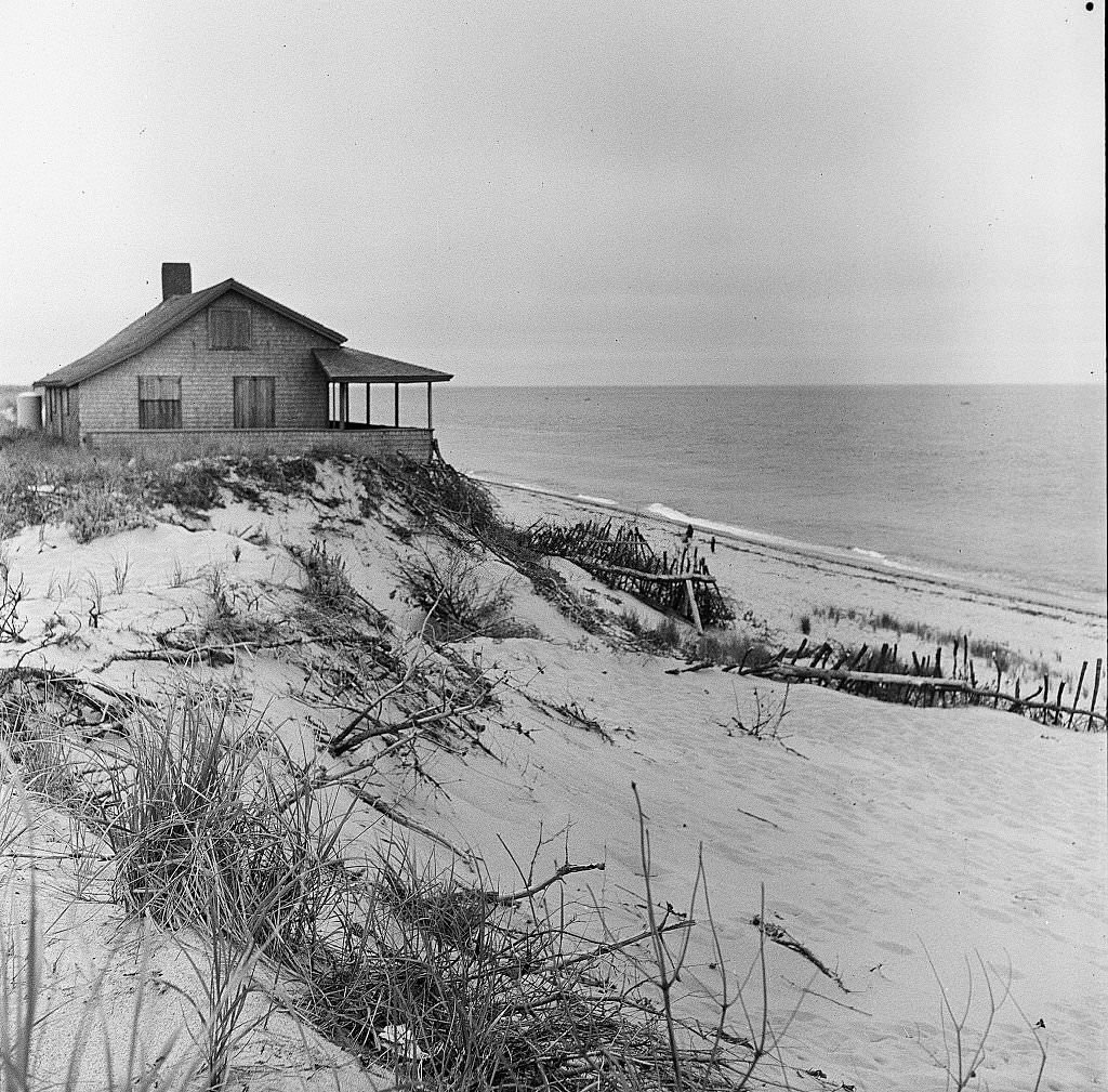 #19 A beach house faces the ocean on Cape Cod, Provincetown, Massachussetts, 1947.