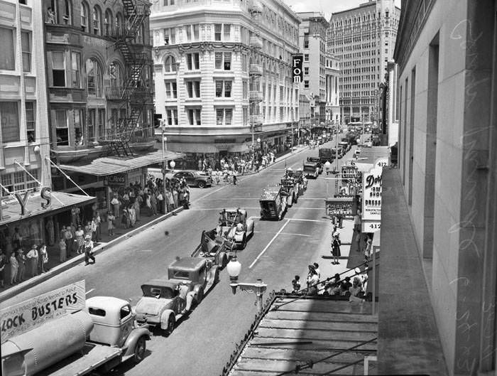 #19 1943 parade of junk cars on Houston Street, 1943