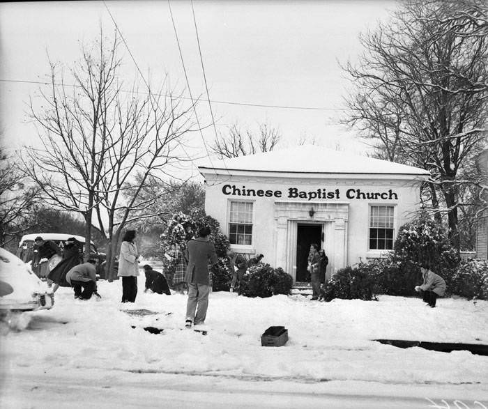 #157 Snowball fight in San Antonio, 1949