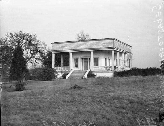 #42 Exterior of ”Sebastopol,” Col. Joshua Young’s house, Seguin, 1942