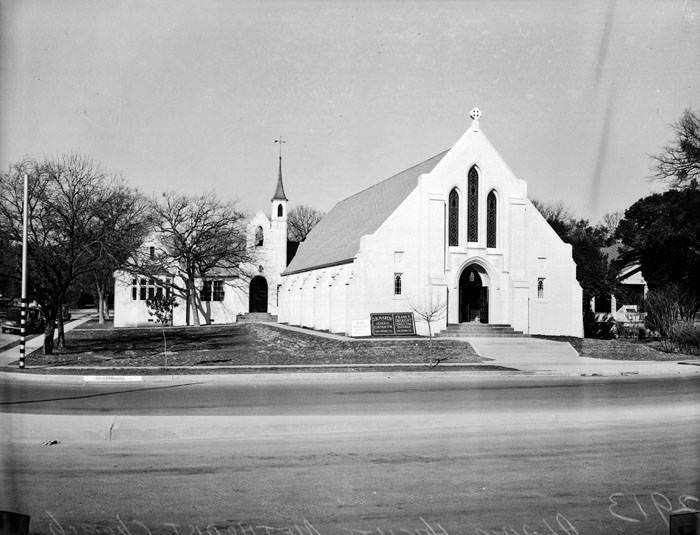 #180 Alamo Heights Methodist Church, exterior view, 1942