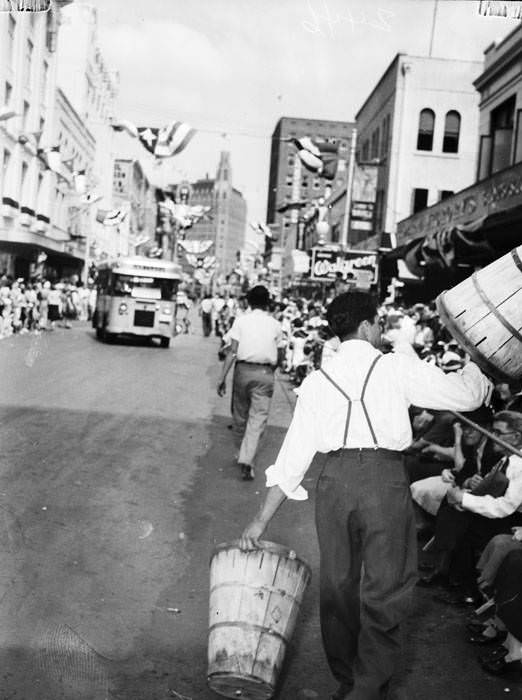 #196 Crate vendors at 1940 Battle of Flowers Parade, 1940