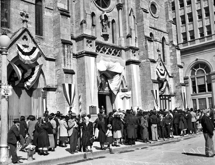 #103 Crowd at San Fernando Cathedral during installation of Archbishop Lucey, 1941