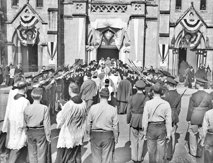 #250 Views of procession for installation of Archbishop Lucey, 1941