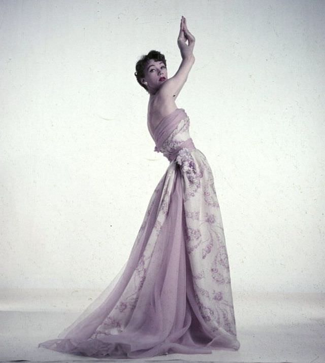 #39 Sophie Malgat in pale lilac silk print and chiffon gown by Christian Dior, Spring collection 1953,
