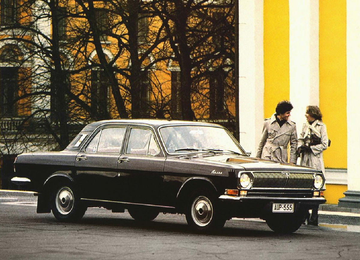 Stunning Vintage Advertisements of Soviet Cars from the 1970s and 1980s Vehicles &; Transportation