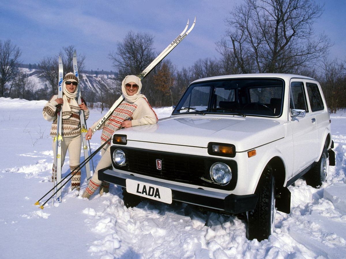 Stunning Vintage Advertisements of Soviet Cars from the 1970s and 1980s Vehicles &; Transportation