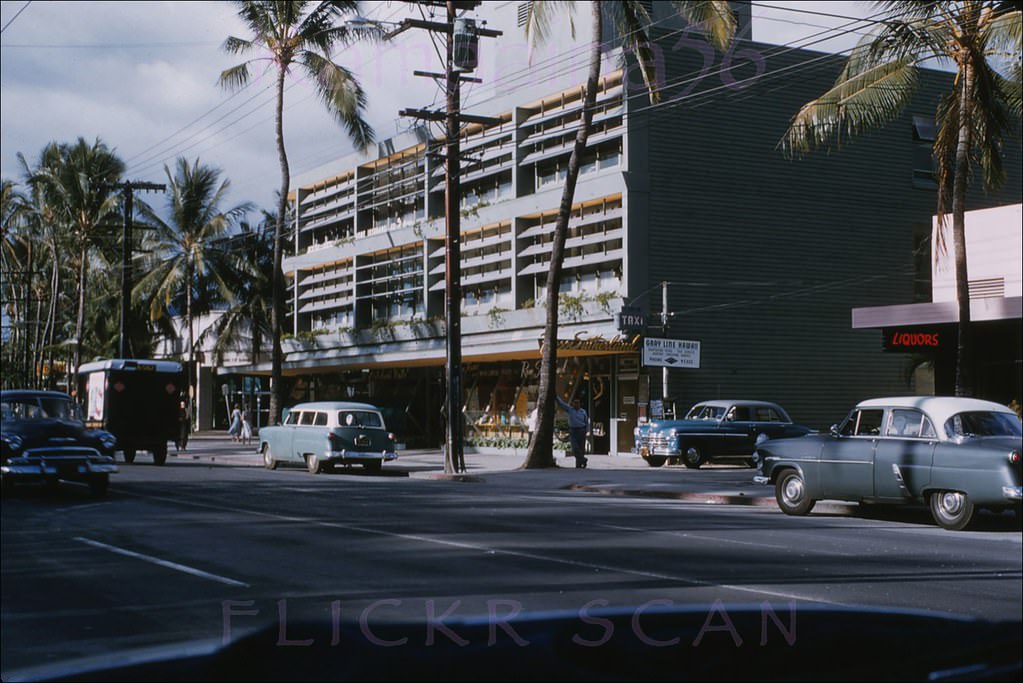 #95 Mauka side of Kalakaua Avenue at Royal Hawaiian Avenue in Waikiki, 1954