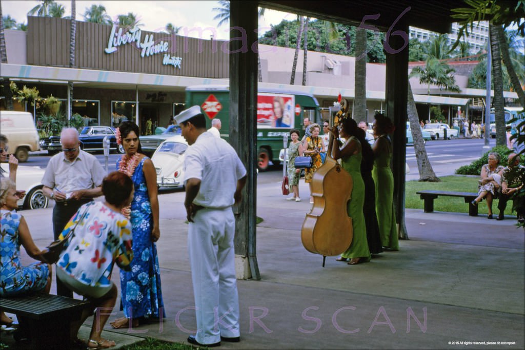 #81 Liberty House Waikiki, 1965.