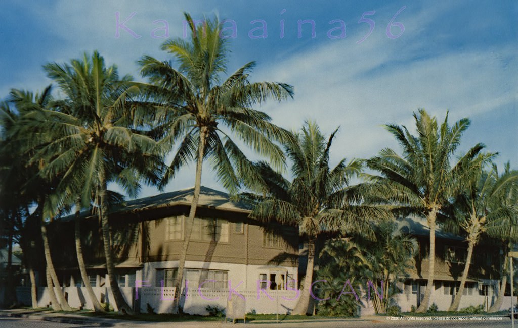 #151 Apartment Hotel on the ewa side of Seaside Avenue at Waikolu Way, just makai of Kuhio Avenue, 1950s.
