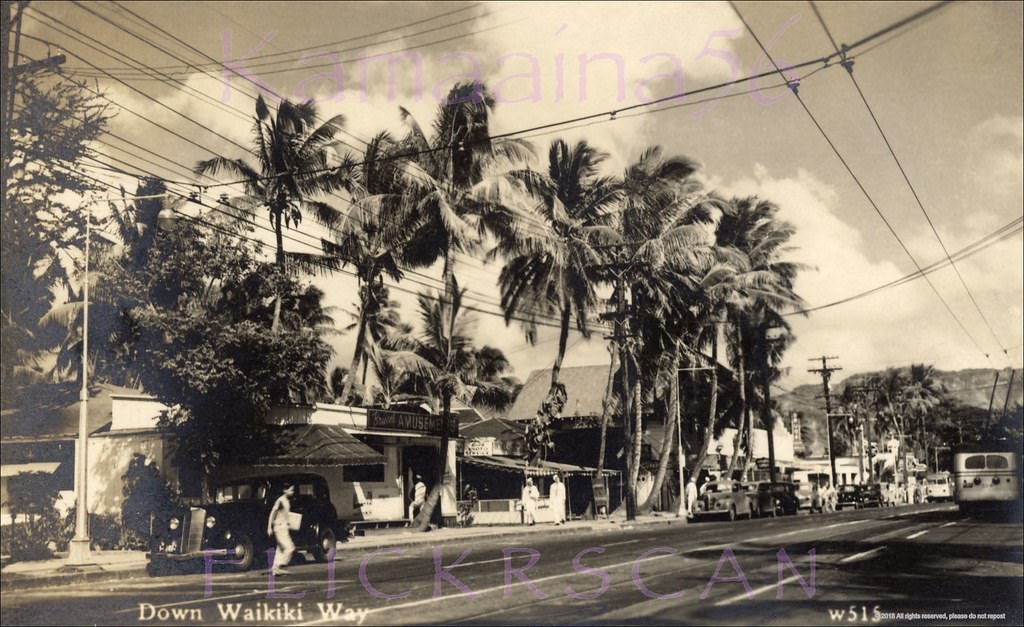 #47 Looking Diamond Head along the mauka (inland) side of Waikiki’s Kalakaua Avenue, 1940s