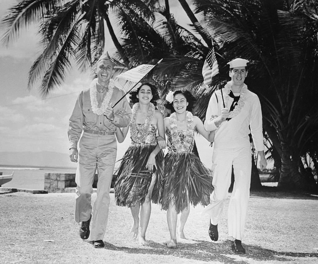 #66 Soldiers Celebrating with Hawaiian Women in Waikiki, 1940s