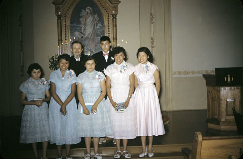 #21 Confirmation class, Bethany Indian Mission, Wittenberg, Wisconsin, 1953