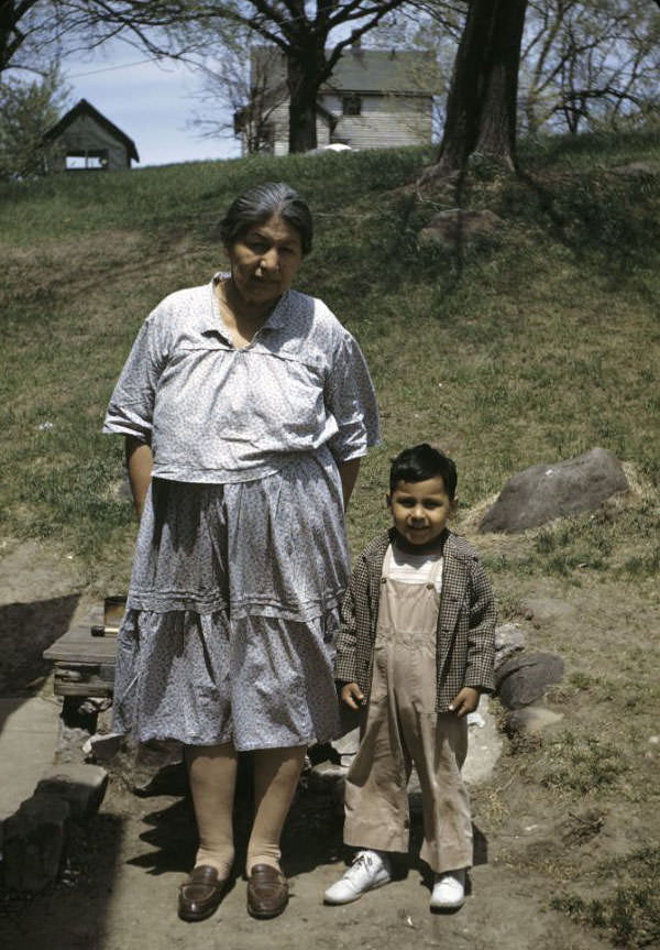 #51 Woman and child, Bethany Indian Mission, Wittenberg, Wisconsin, 1953