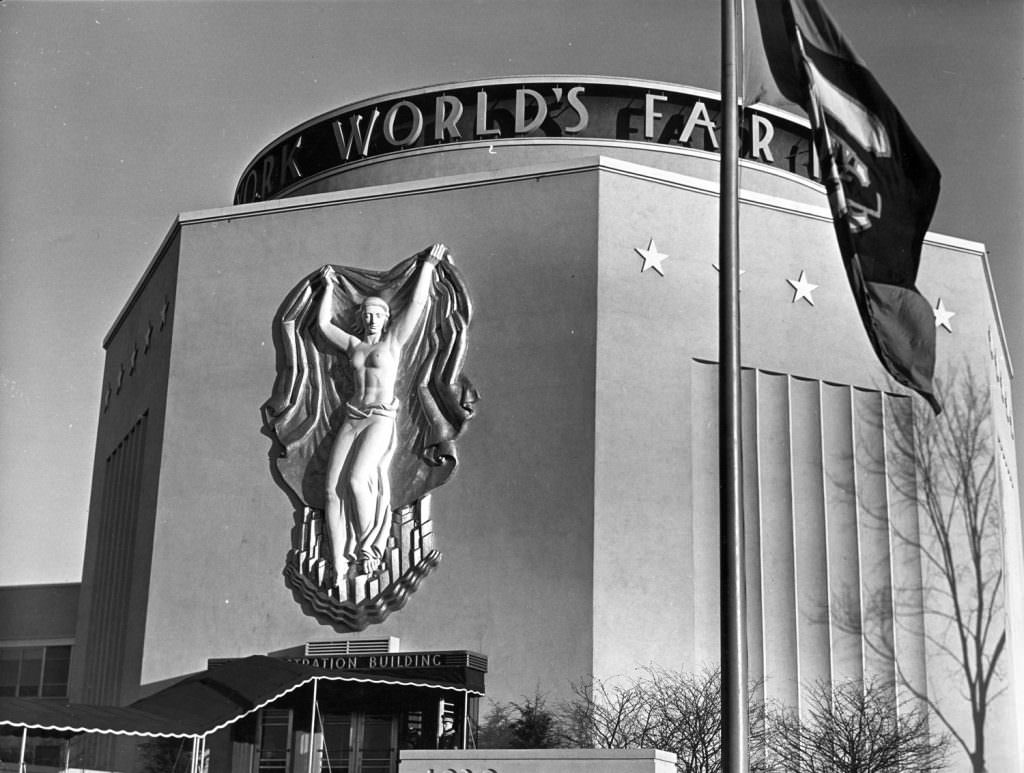 #42 Exterior view of the Administration Building for the 1939-1940 New York World’s Fair.