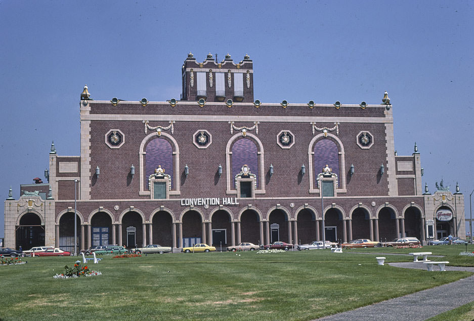 #6 Paramount Theater, Asbury Park, New Jersey, 1978