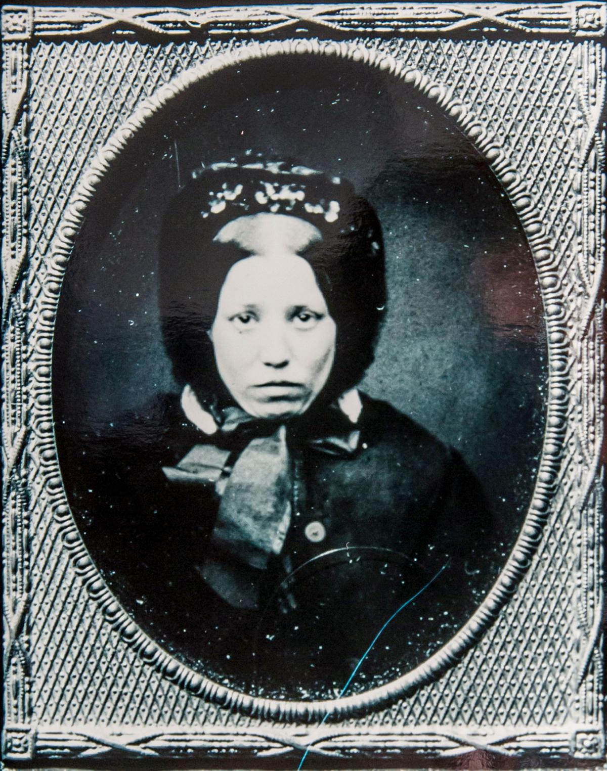 #13 A mugshot of Sarah Rivers in 1862, crime unknown.