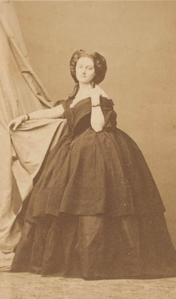 #47 The Beautiful Arm, 1860