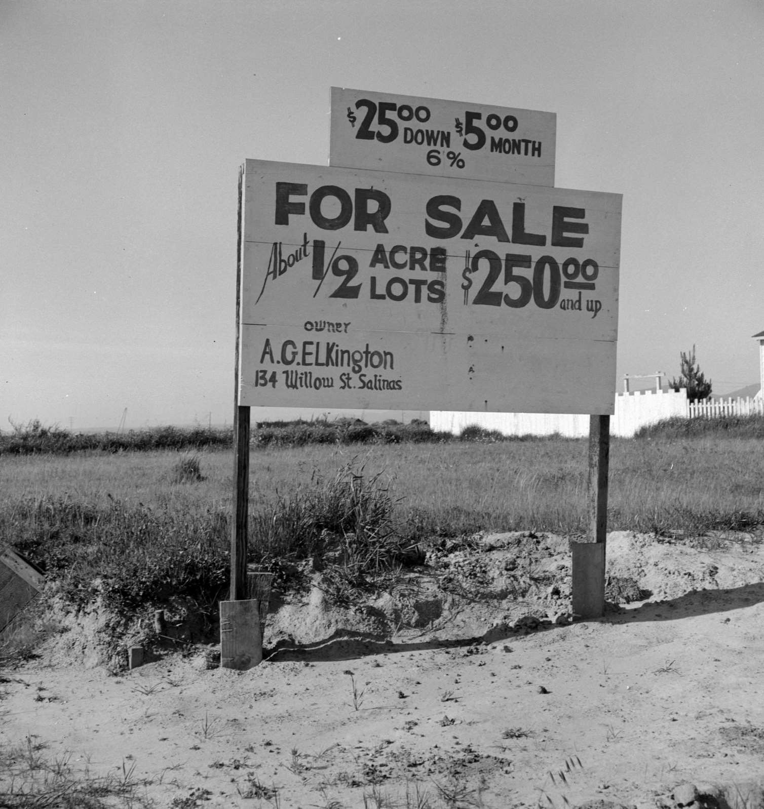 #86 Housing for lettuce workers on edge of town, 1938