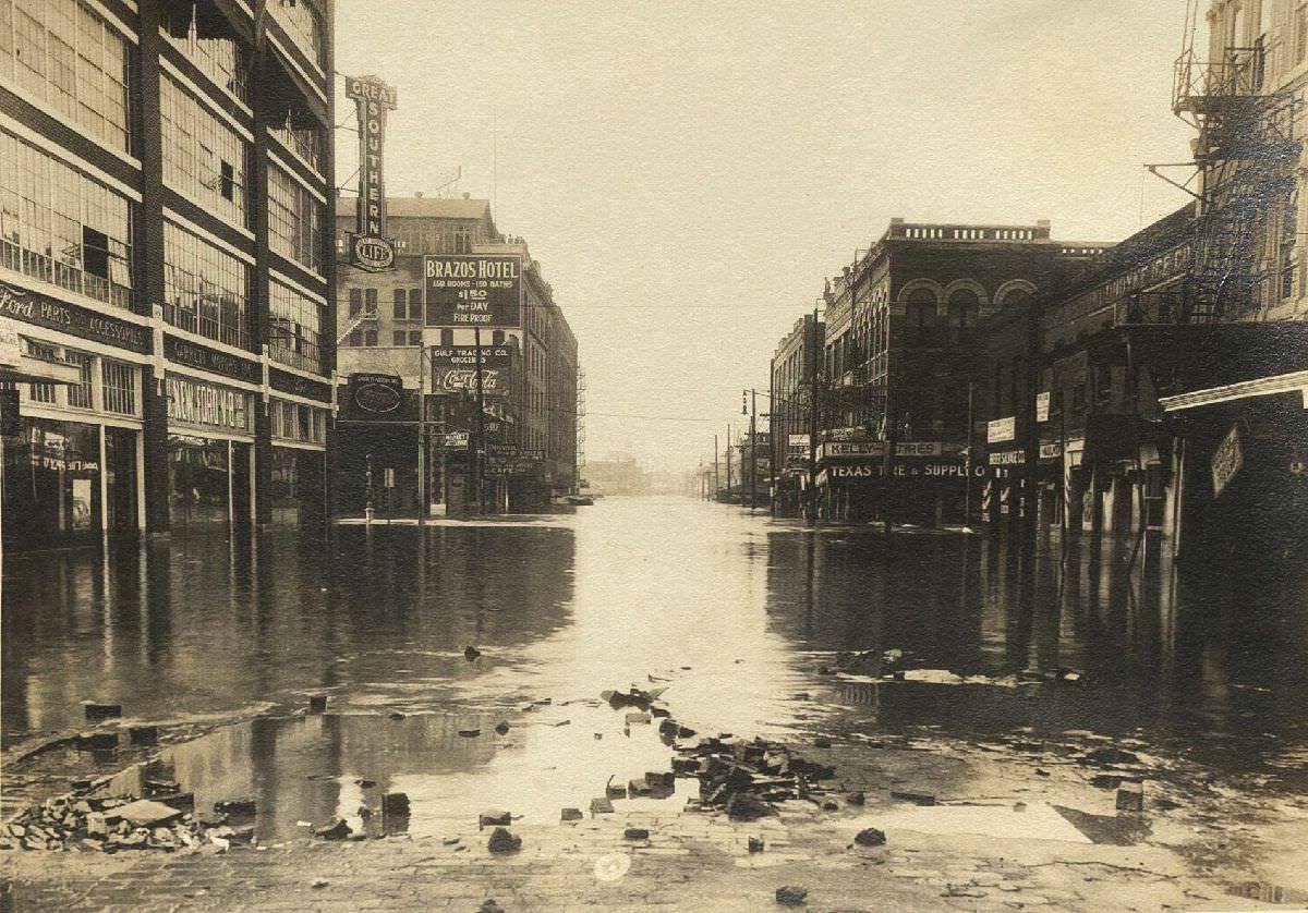 #10 Flooded street in Downtown Houston, 1935