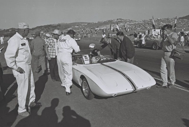 Ford Mustang I at the 1962 Pacific Grand Prix Vehicles &; Transportation