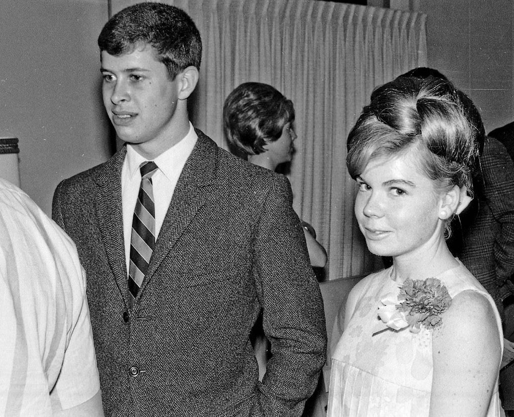 #109 Student social, 19667