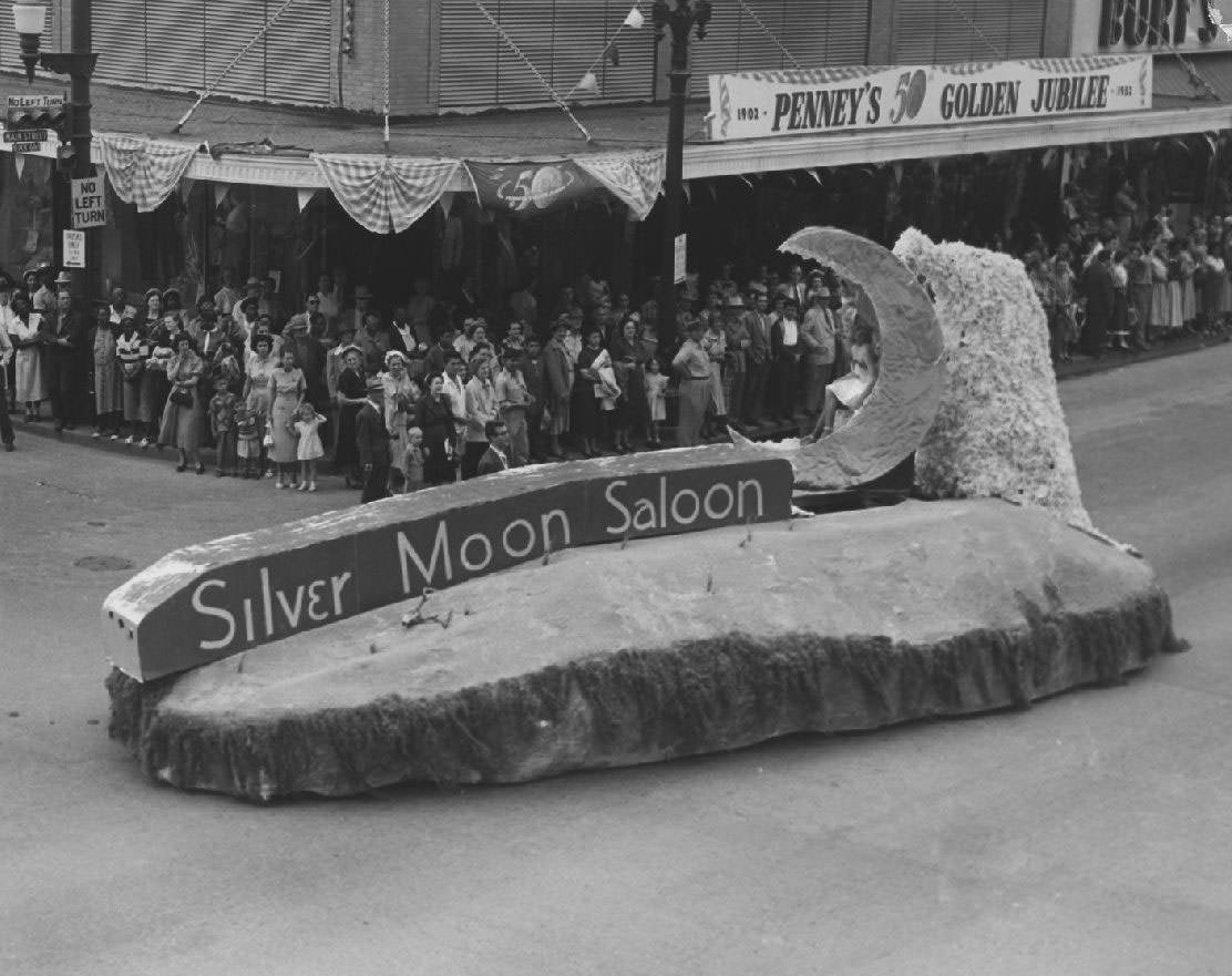 #22 Silver Moon Saloon float, 1950s