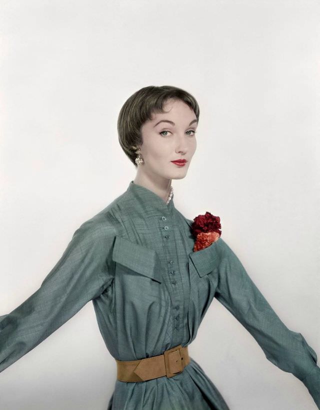 #6 Evelyn Tripp in dress by Jacques Fath, photo by Erwin Blumenfeld, 1950