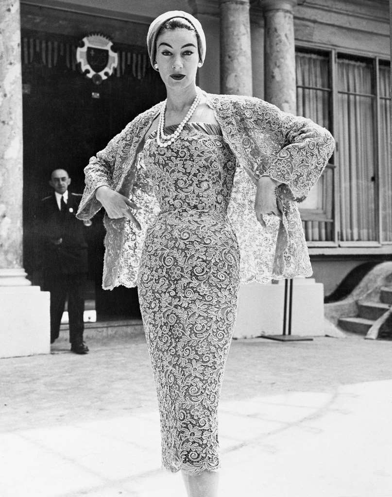 #75 Woman Modeling Ensemble by Jacques Fath