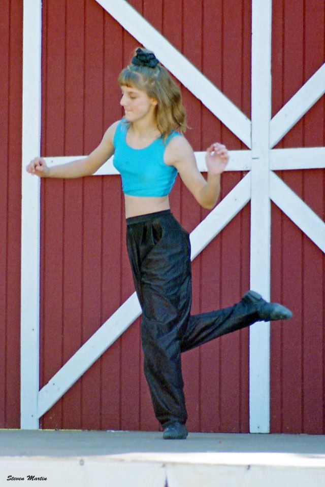 #3 A girl from a dance school perform, Keller, 1995