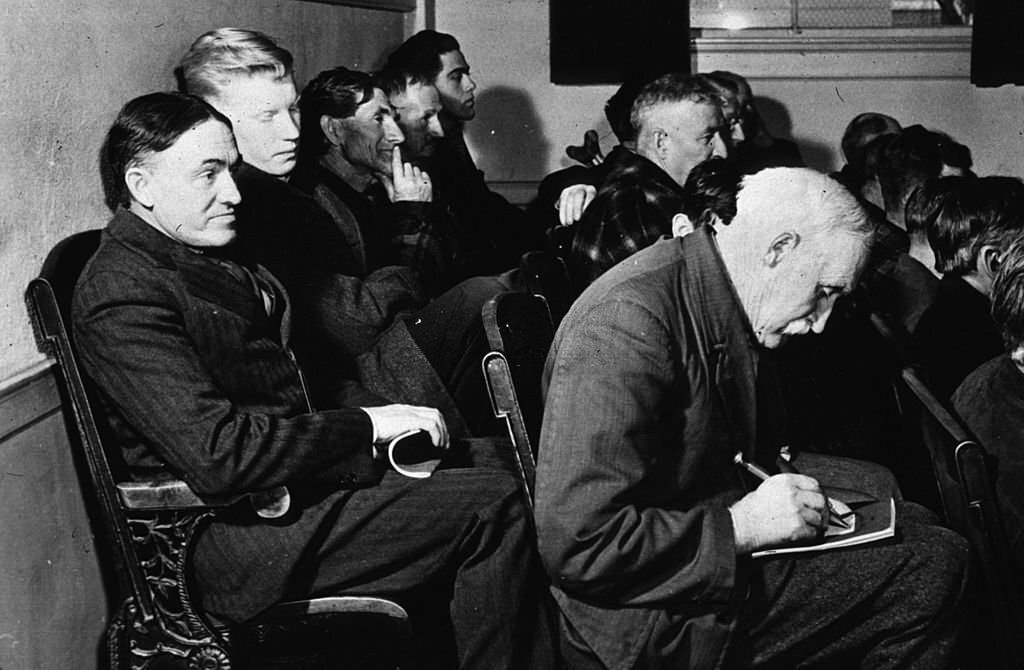 #147 People at a town meeting in Woodstock, Vermont, voting on whether to ban intoxicating liquor from the town, March 1940