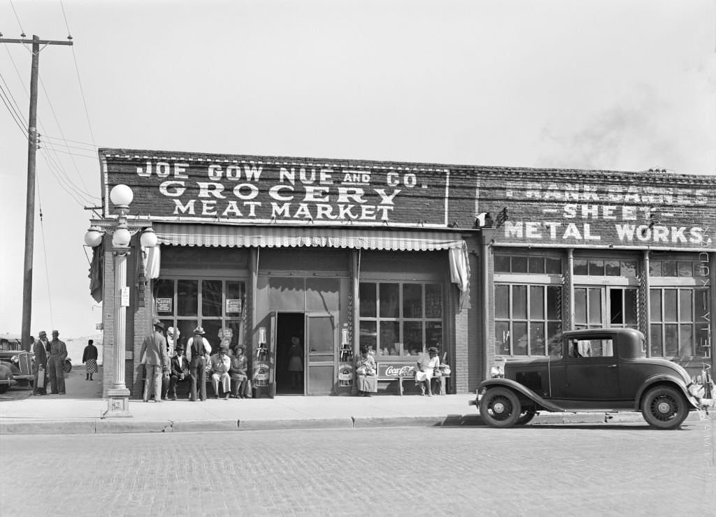 #154 Chinese Grocery Store, Leland, Mississippi, November 1939