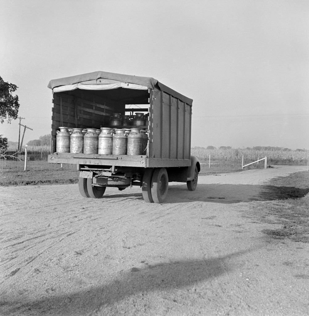 #170 Milk Truck Leaving Two Rivers Non-Stock Cooperative Association, Nebraska, September1941