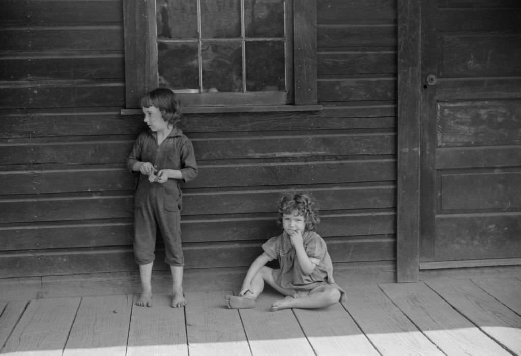 #75 Coal Miner’s Children on Porch, Jere, West Virginia, 1939